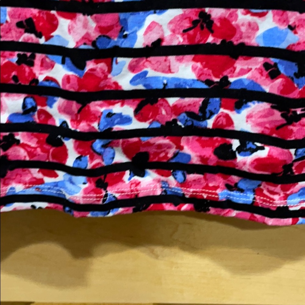 Rafaella Floral shirt sleeve top stripes NEW Large - Picture 5 of 6